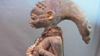 How do you attend to Eshu?