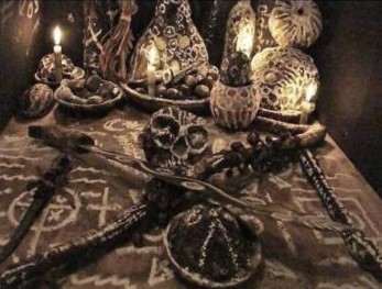 What is Rayamiento in Santeria?